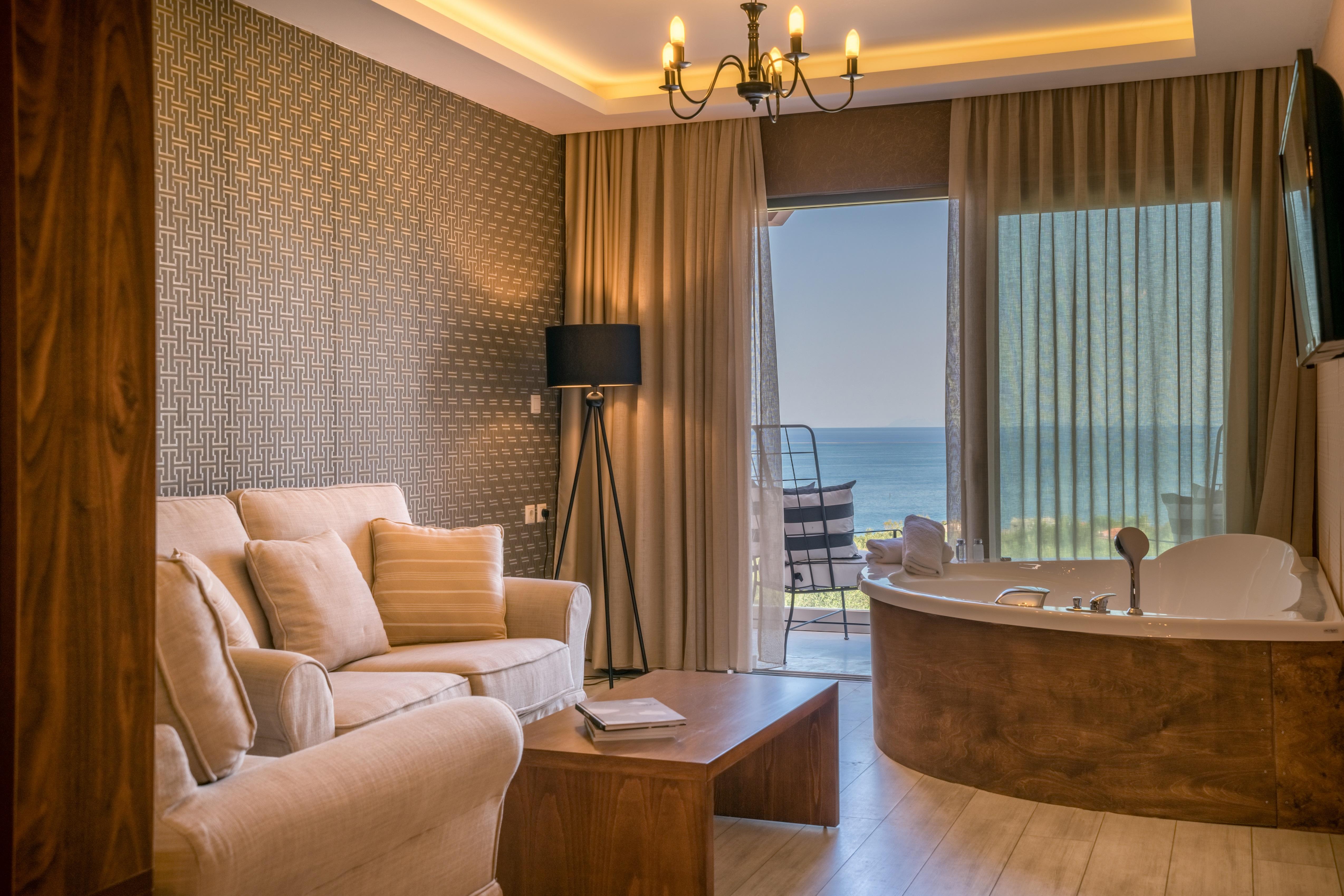 Elegance Luxury Executive Suites - Adults Only Трагаки Экстерьер фото