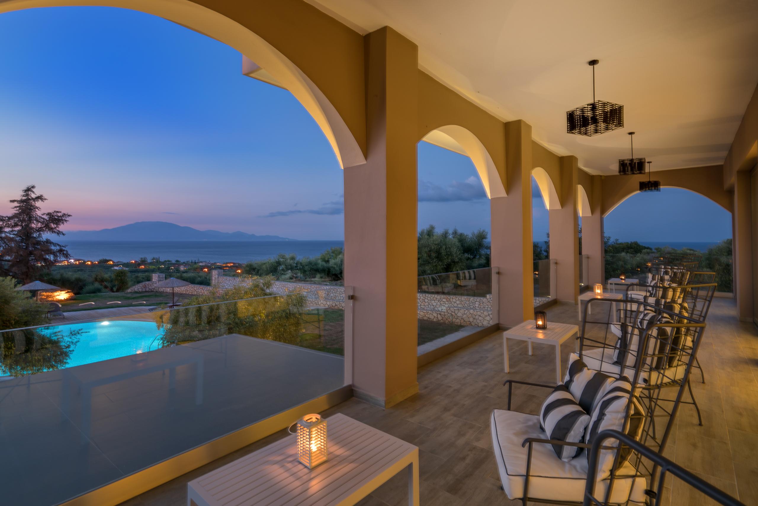 Elegance Luxury Executive Suites - Adults Only Трагаки Экстерьер фото