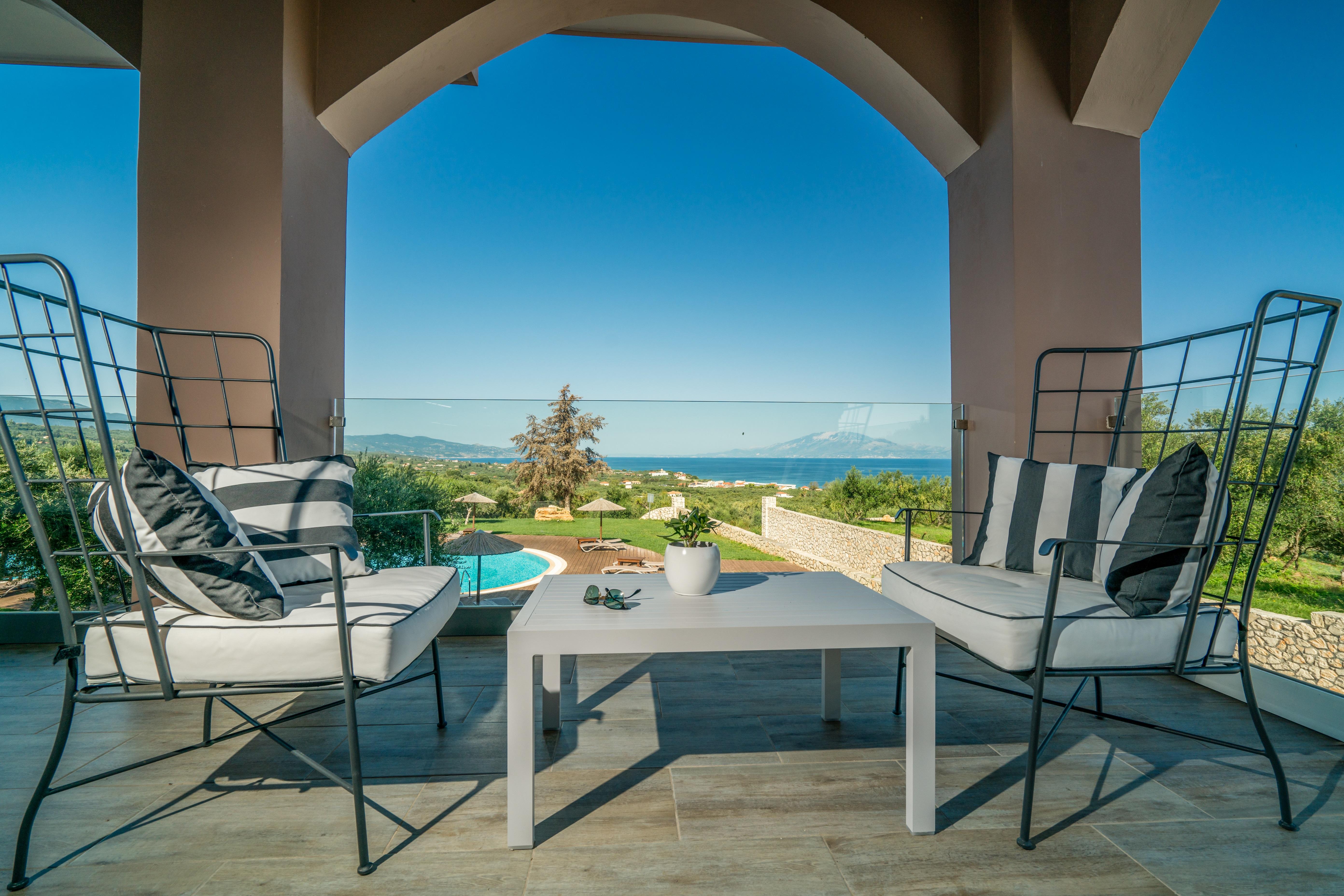 Elegance Luxury Executive Suites - Adults Only Трагаки Экстерьер фото