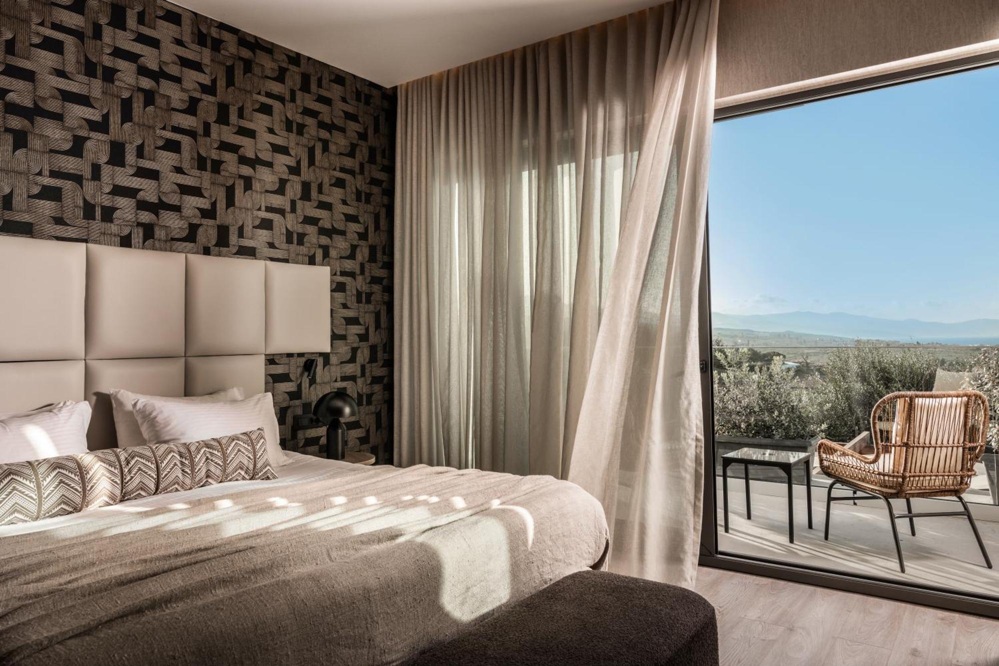 Elegance Luxury Executive Suites - Adults Only Трагаки Экстерьер фото